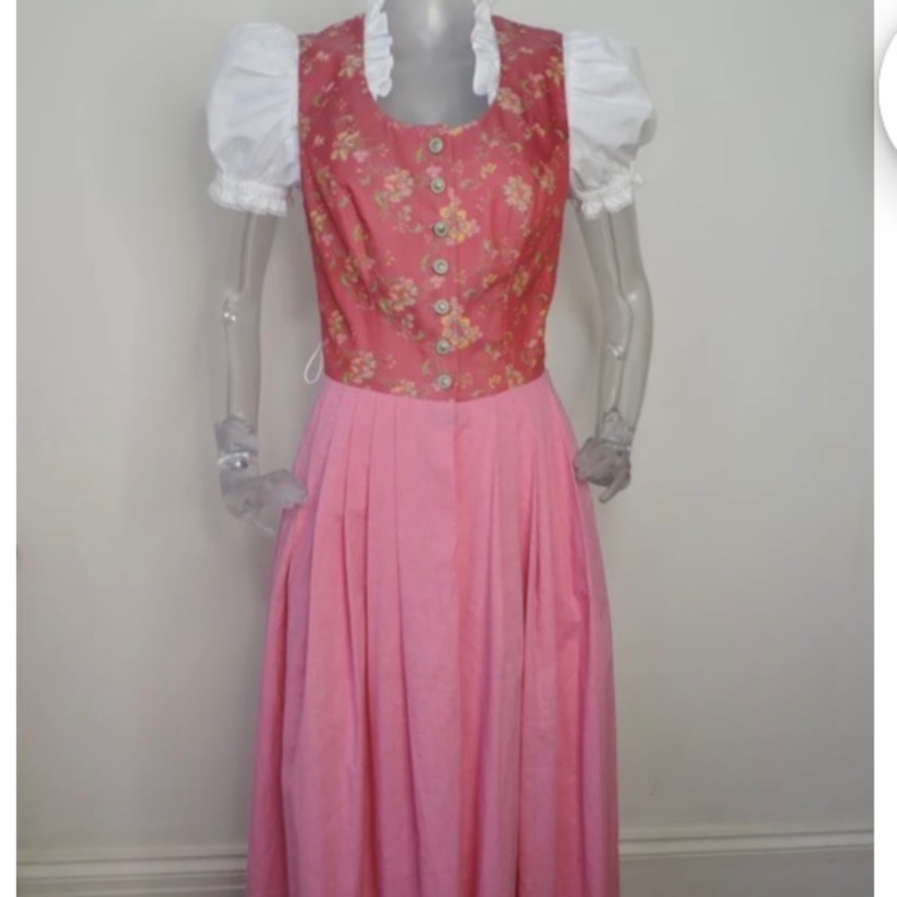 Vintage German Oktoberfest Dirndl, Size XS (offers welcome)